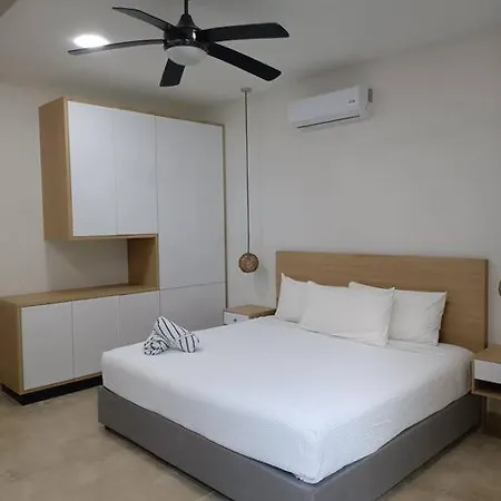 Pent H Sin Cocina Con Piscina Gaia Apartment