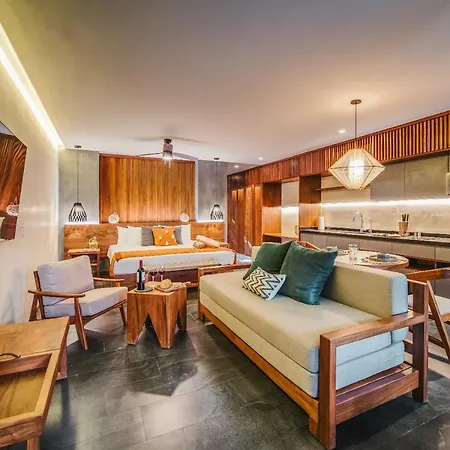 Tropical Oasis With Plunge Pool & Peaceful Garden - Mira Luna 131c Apartamento