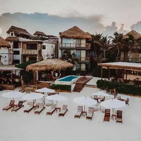 Hotel Akkuun - Adults Only 4*