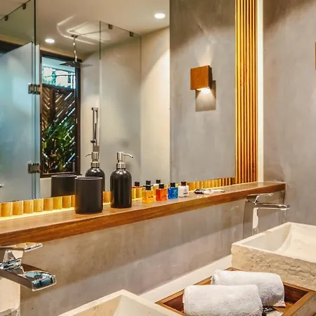 Apartamento Tropical Oasis With Plunge Pool & Peaceful Garden - Mira Luna 131c *