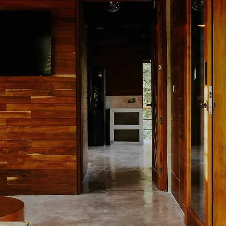 Luxury Treehouse Jungle /casa Danzantes Tulum