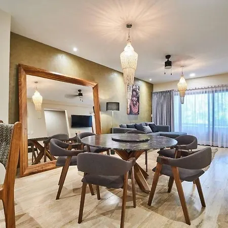 Spacious Great Located 2 Br. Apt. W/top Luxury Amenities Apartment