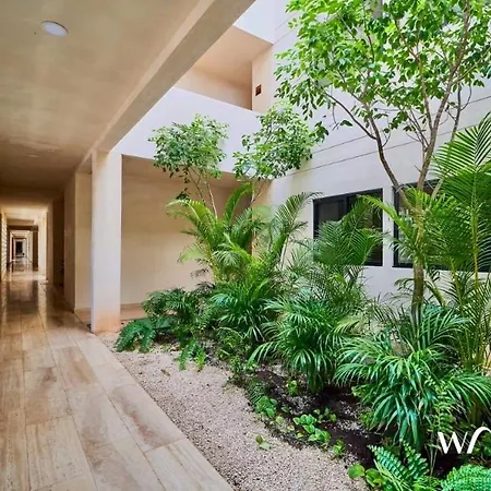 Spacious Great Located 2 Br. Apt. W/top Luxury Amenities *