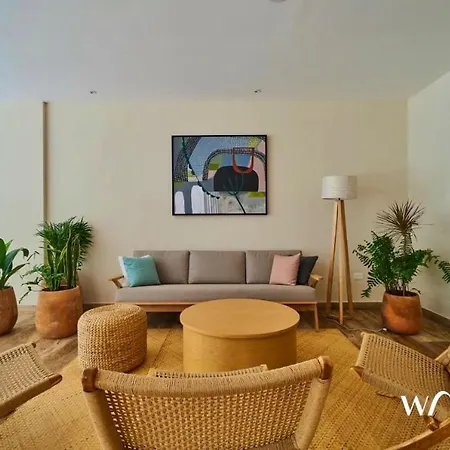 Apartment Spacious Great Located 2 Br. Apt. W/top Luxury Amenities *