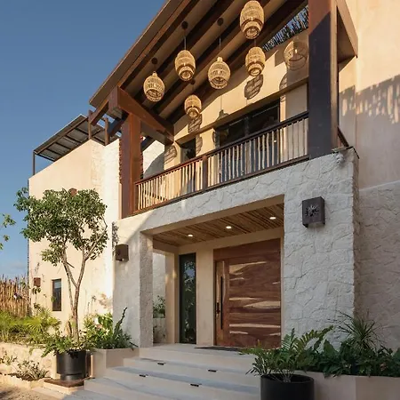 Tulumar Beachfront Luxury Villa- Full Service Villa *