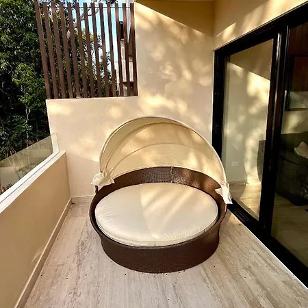 Cozy Hide Away