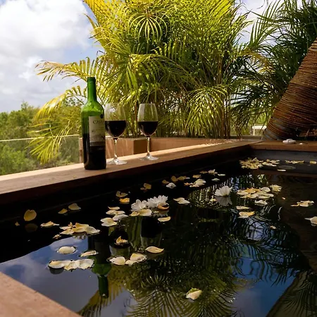 Xamira Luxury Hotel *