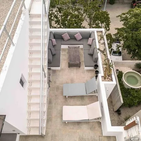 Xaman Luxury Getaway Apartment *