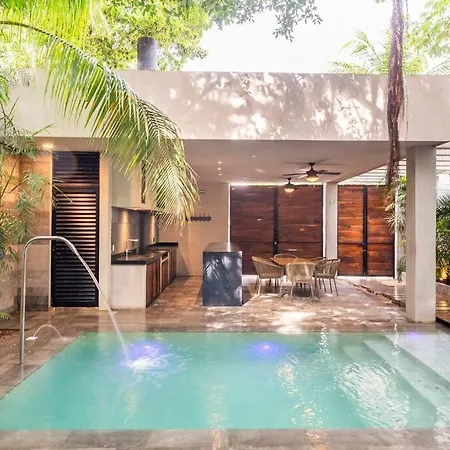 Enjoy Nature At Villa With 100 Year Old Tree, Private Pool & Concierge Service