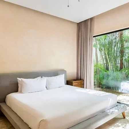 Villa Enjoy Nature At Villa With 100 Year Old Tree, Private Pool & Concierge Service