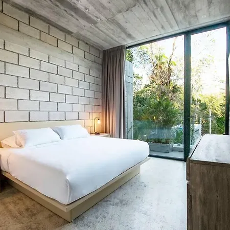 Architectural Masterpiece Experience Private Pool & Great Concierge Service *