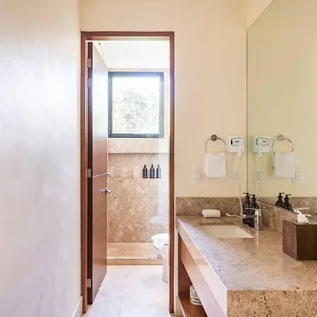 Luxurious Villa At Exclusive Gated Community La Privada Aldea Zama, 5 Bedroom Private Pool & Concierge Service