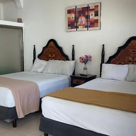 Hotel Mt *