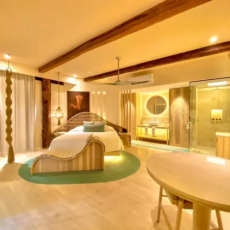 Shibari - Restaurant & Cenote Club Hotel