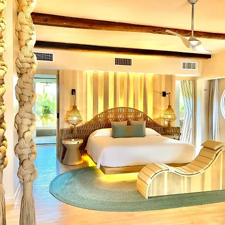 Hotel Shibari - Restaurant & Cenote Club