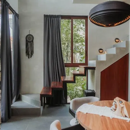Alterhome Jungle Oasis In