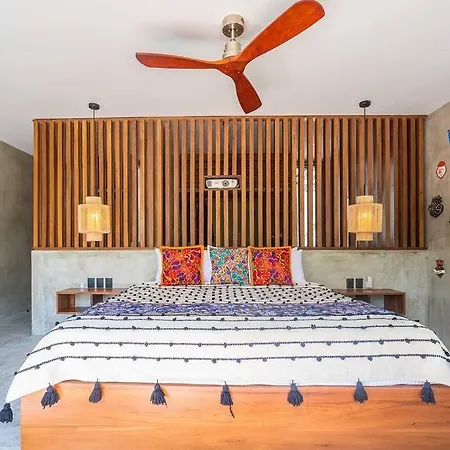 Fantastic 4br 10ppl Pool And Jacuzzi Villa