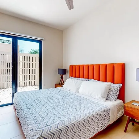 Apartment Peachy Palms At Tao Edena, Unit G1