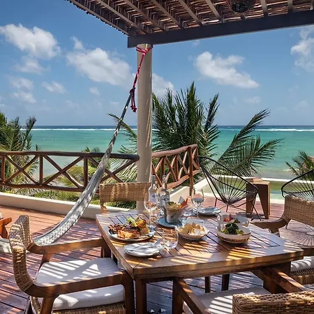 Mereva Hotel 4*