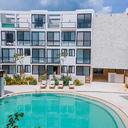 Hotel The Waves By Experience 4*
