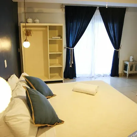 Howlita - Adult Only Tulum