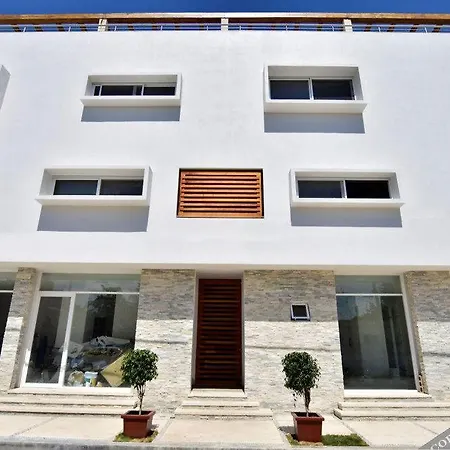 Azura Boutique Hotel