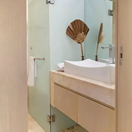 Casa Encanto En Hunab Residences *