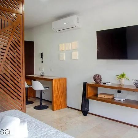 Romantic Whit A Refreshing Pool & Gym In Menesse * Tulum