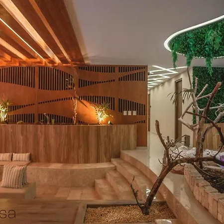 Apartment Romantic Whit A Refreshing Pool & Gym In Menesse