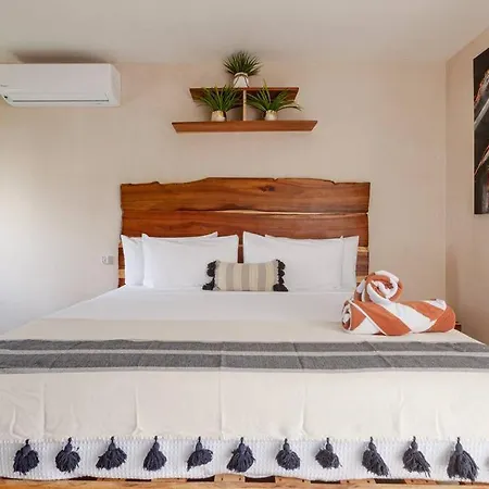 Charming Location Steps Away From The Main Avenue Apartment Tulum