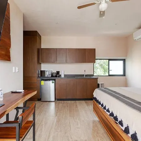 Charming Location Steps Away From The Main Avenue