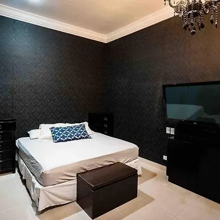 Villa Old Listing - Blue Bay *