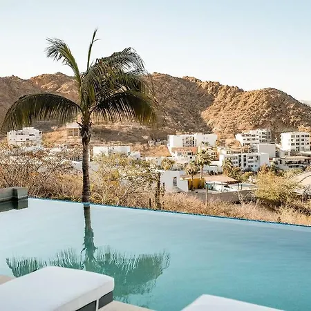 Old Listing - Blue Bay Villa