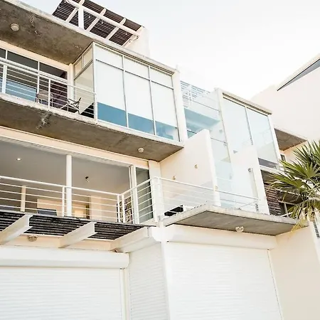 Old Listing - Blue Bay Villa