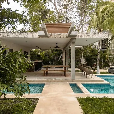 Villa Old Listing - Kaanal Bliss In The Jungle *