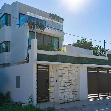Jacuzzi, Premium Hype - Private Pool & Near The *