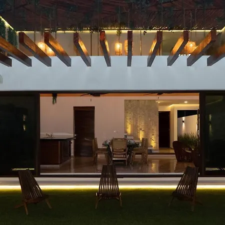 Jacuzzi, Premium Hype - Private Pool & Near The
