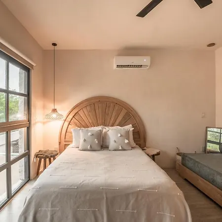 New Aura Jungle Getaway Holiday home *