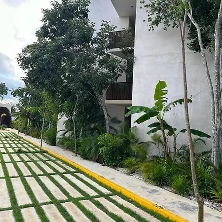 Apartamento Cozy Getaway With Amazing Pool *