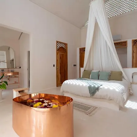 Anat Tantric Boutique Tulum