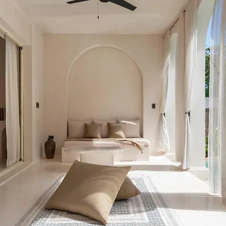 Anat Tantric Boutique Hotel