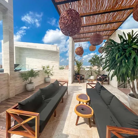 Brand New Luxury 2bd 2bath With Rooftop Pool Apartment