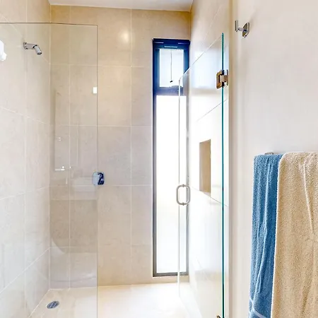 Holiday home Blue Horizon @ Tao Edena 44 *