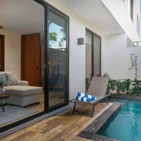 Private Swim-up Pool. Near Town&beach. 60mb Fiber. *