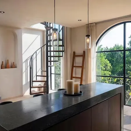 New Ph W/private Pool. Tulums #1 Roofop.200mb Wifi Tulum
