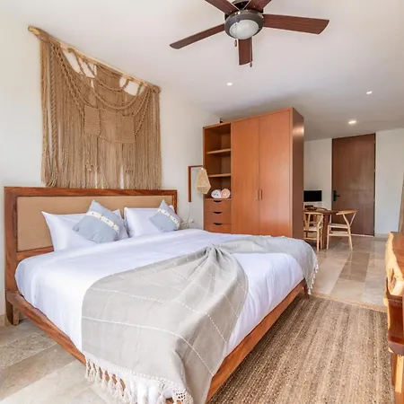 Nhoa 311a Lux 2br Pool View In Aldea Zama
