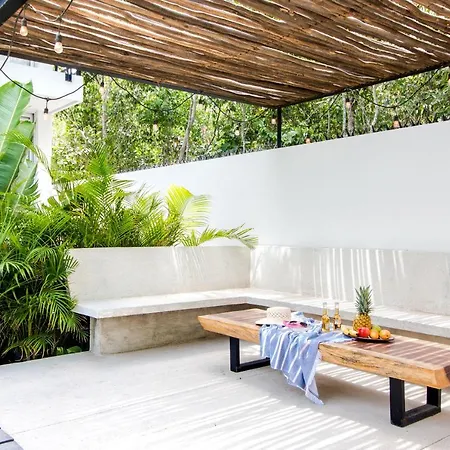 Laid Back In Tropical Vibe Apt Private Pool *