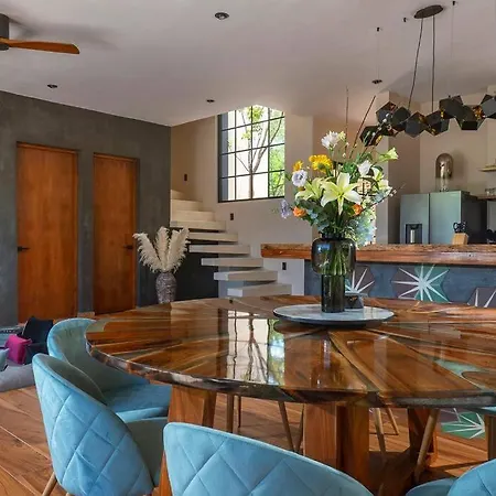 Villa Maison Siscolino 4bdrm W/ Swimup & Rooftop Pools Tulum