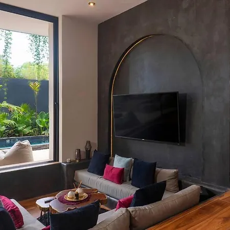 Maison Siscolino 4bdrm W/ Swimup & Rooftop Pools * Tulum