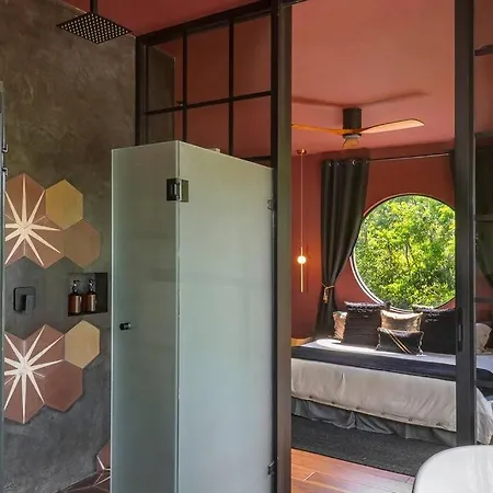 Maison Siscolino 4bdrm W/ Swimup & Rooftop Pools Villa *
